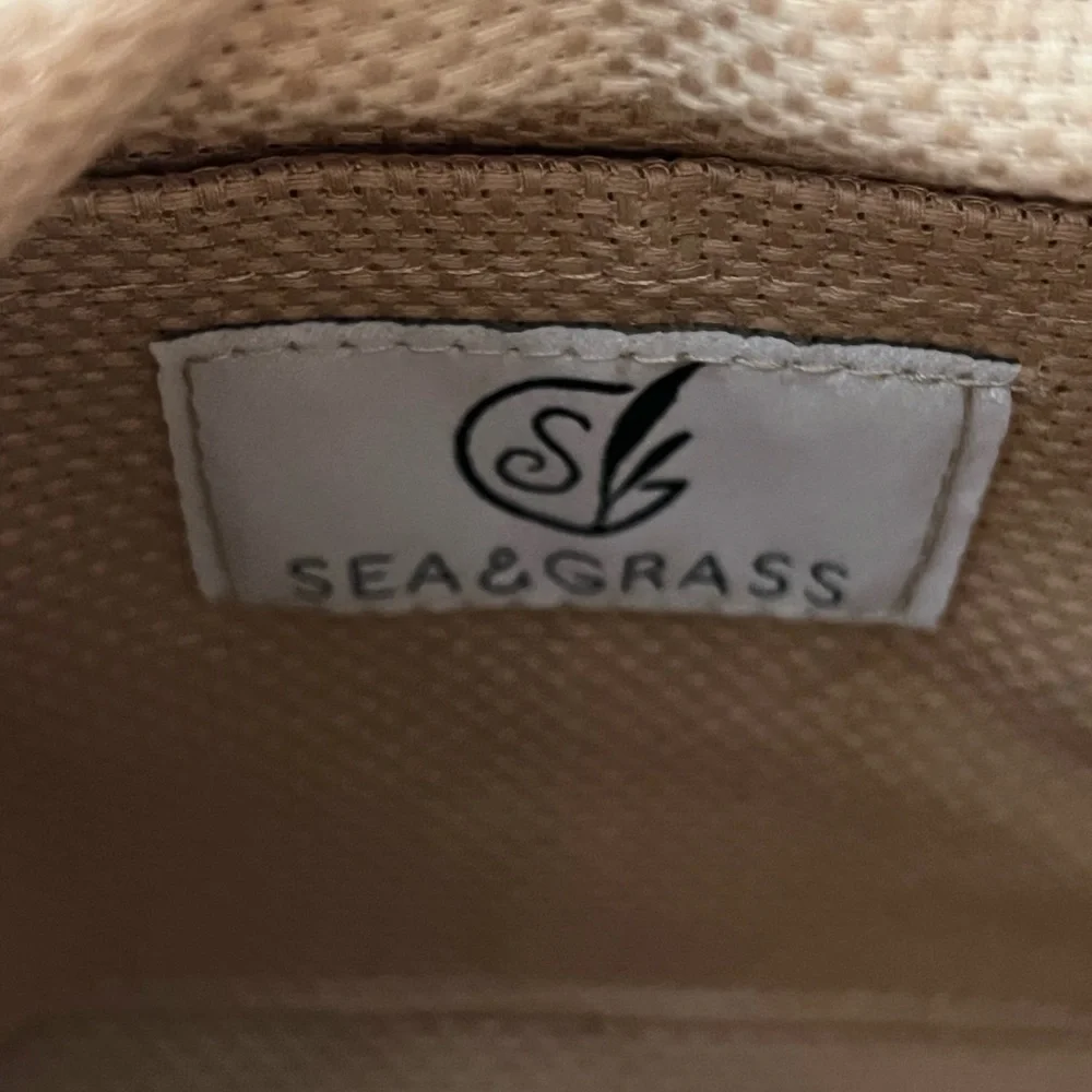 Sea and Grass Mini Tote with drawstring inner bag! - Picture 5 of 12